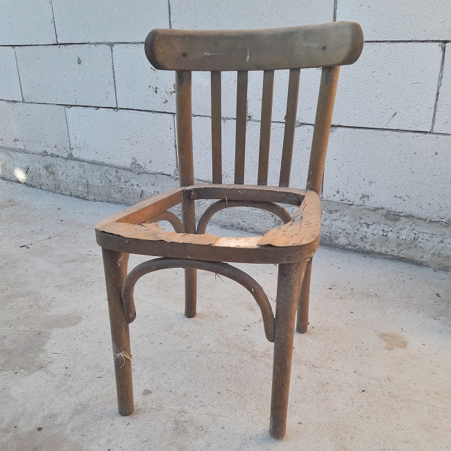 Cum reconditionezi un scaun vechi | Gabi Ralea | & Living