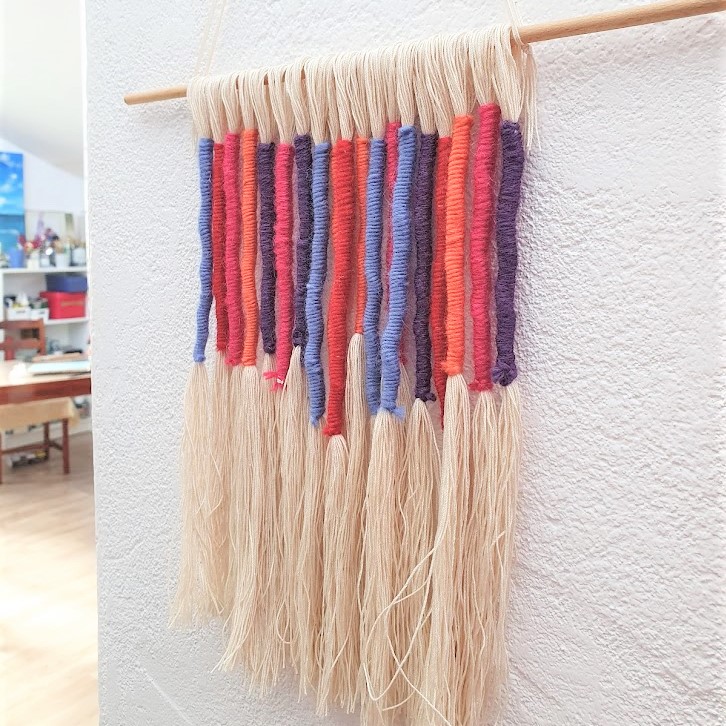 DIY: decoratiunea boho cu fire colorate